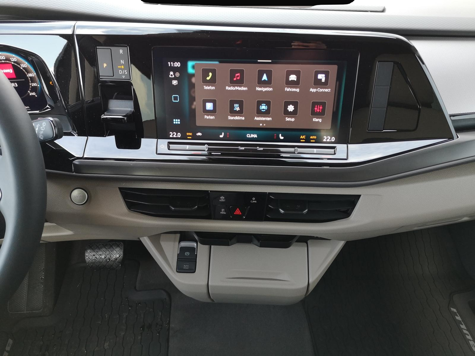 Volkswagen T7 Multivan (11/2025, Diesel)