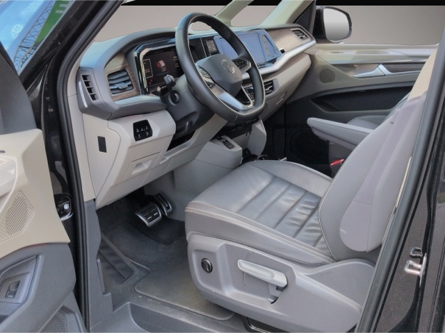 Volkswagen T7 Multivan (06/2025, Diesel)