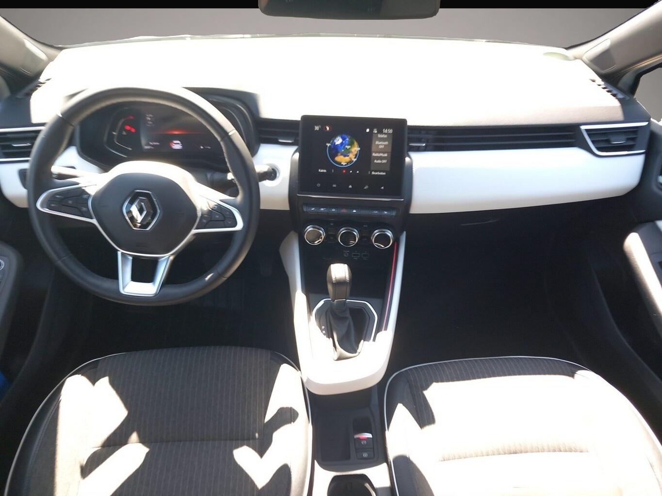 Renault Clio (05/2023, Benzin)