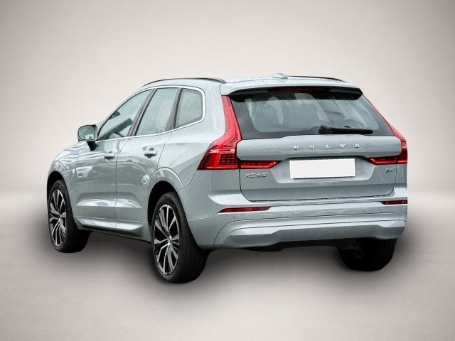 Volvo XC60 (02/2024, Benzin)
