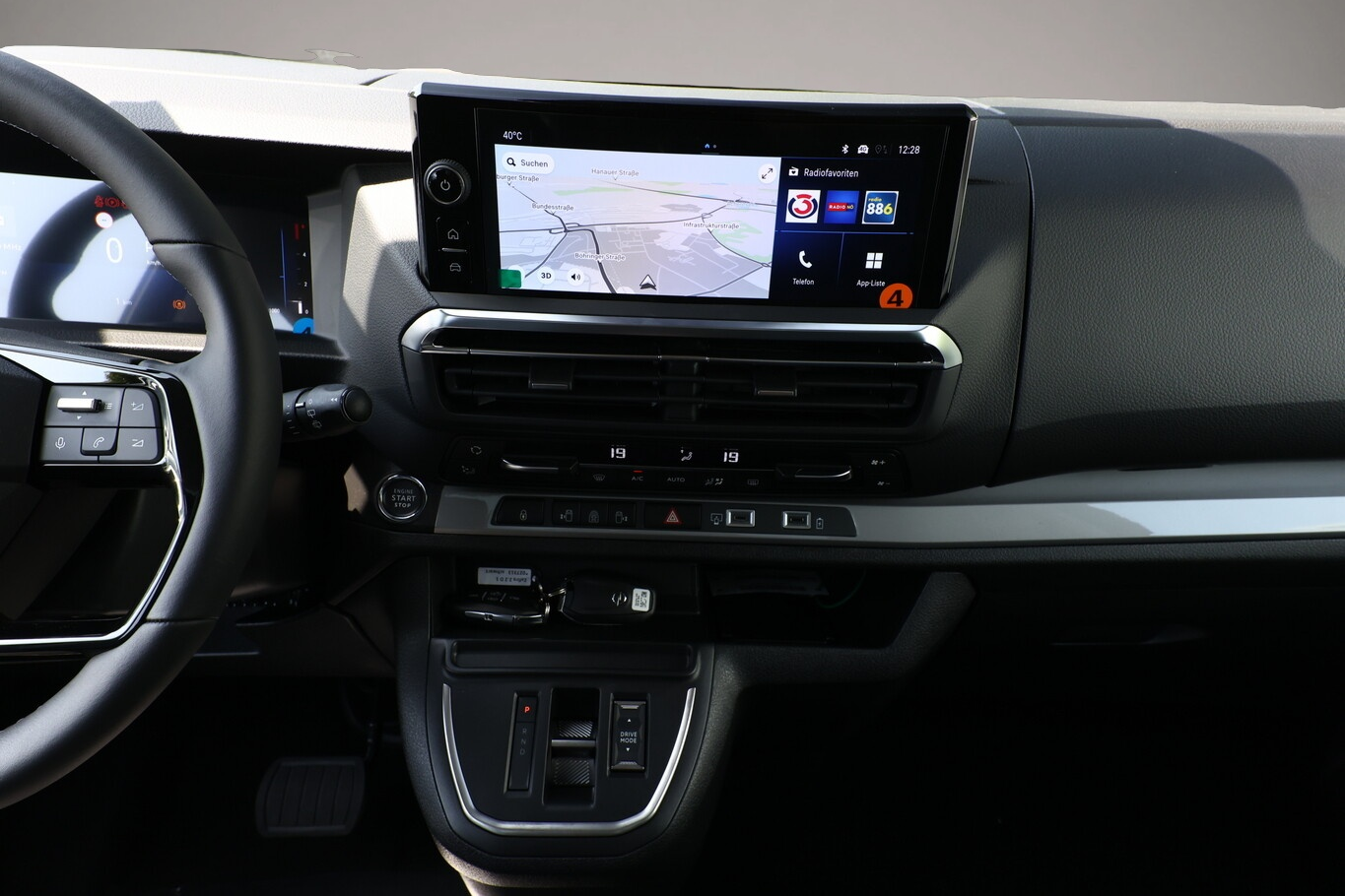 Opel Zafira (03/2026, Diesel)