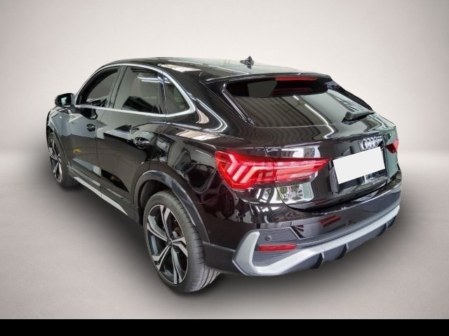 Audi Q3 (07/2022, Benzin)