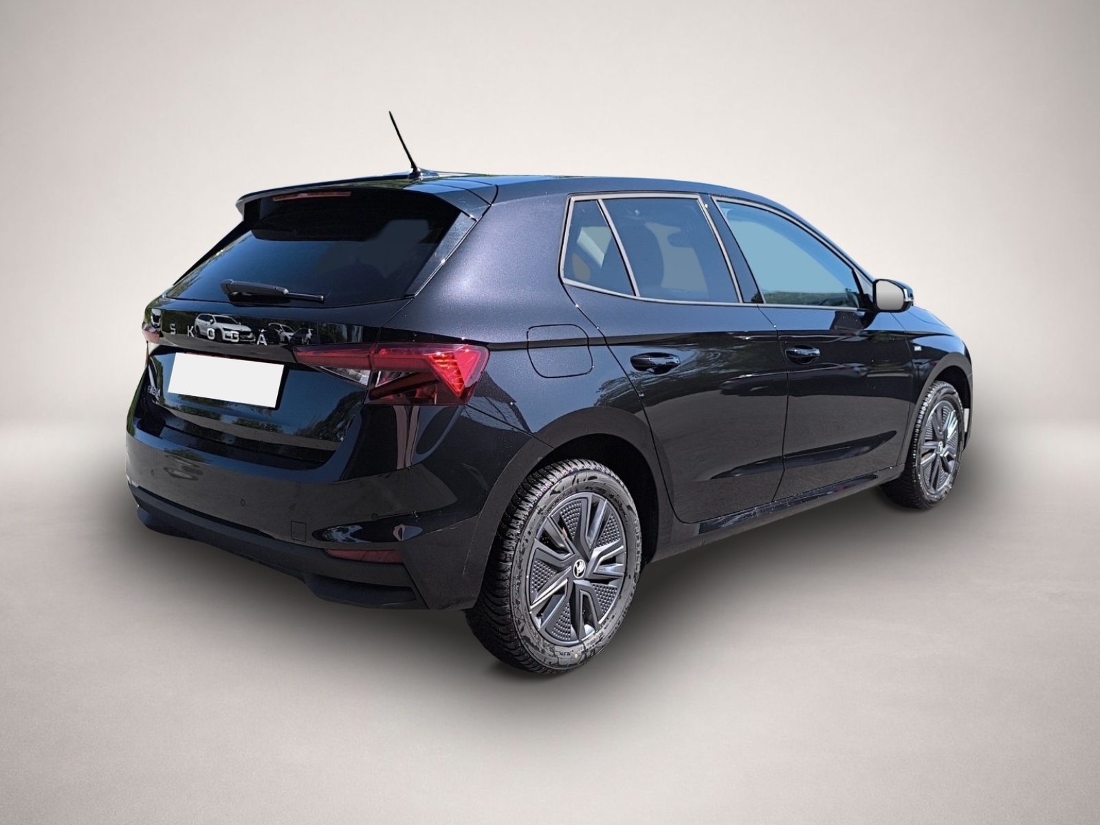 Skoda Fabia (11/2025, Benzin)