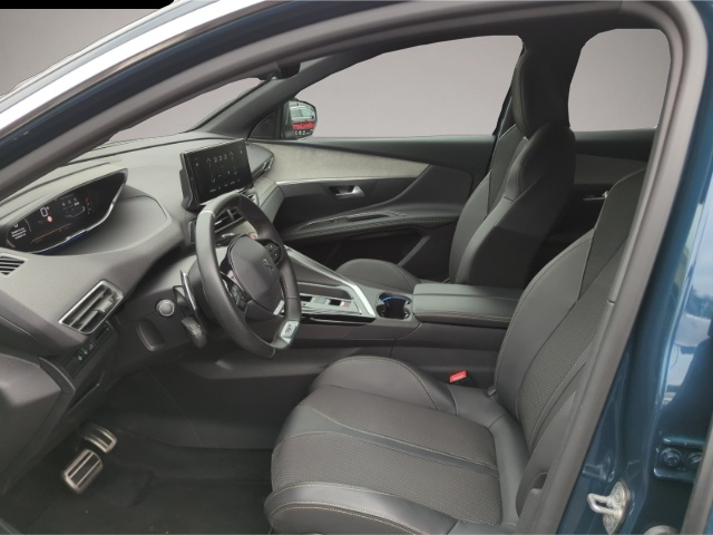 Peugeot 3008 (07/2023, Benzin)