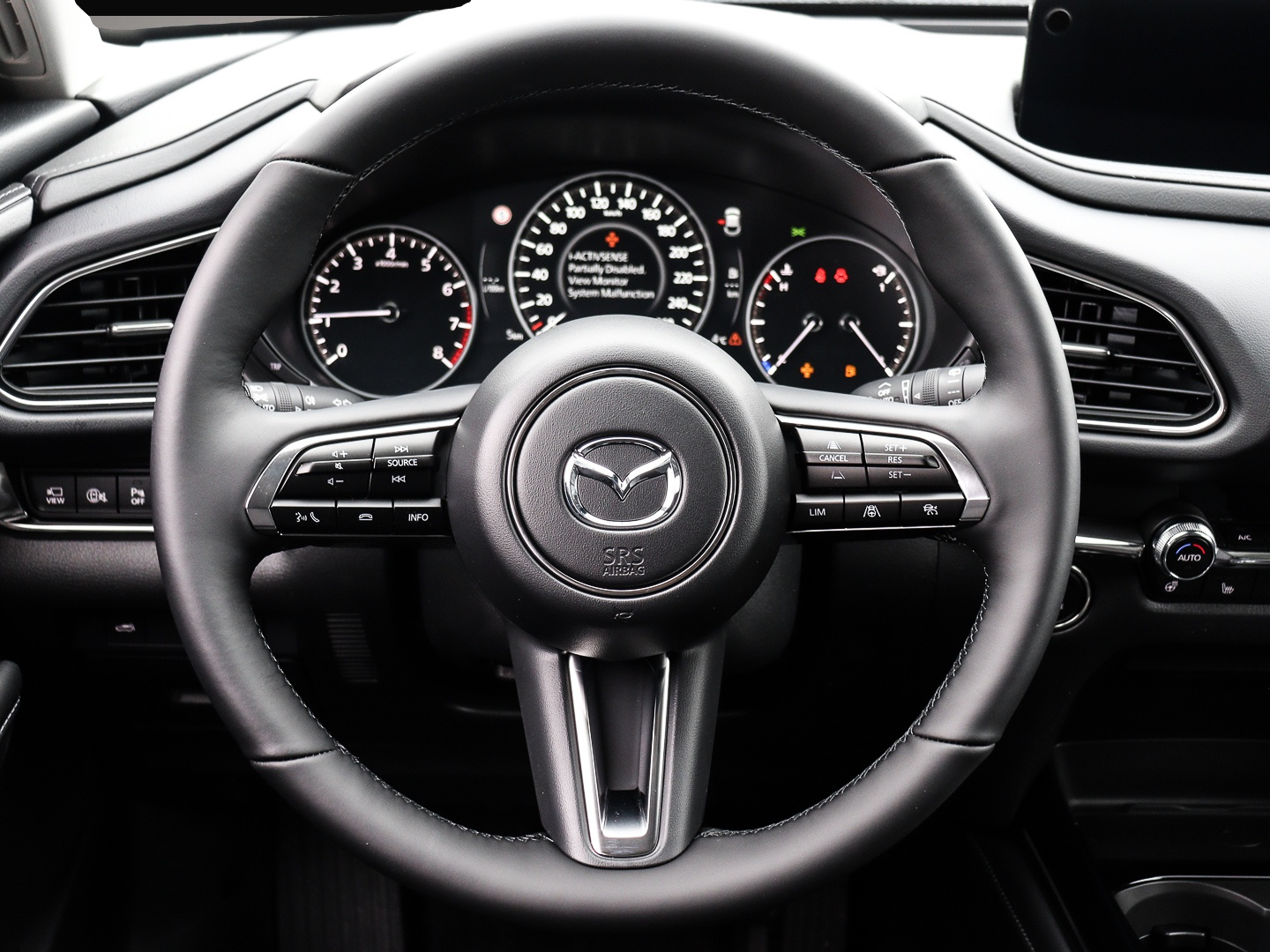Mazda CX-30, image 5 of 6