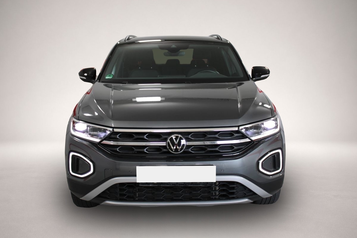 Volkswagen T-Roc (06/2023, Benzin)