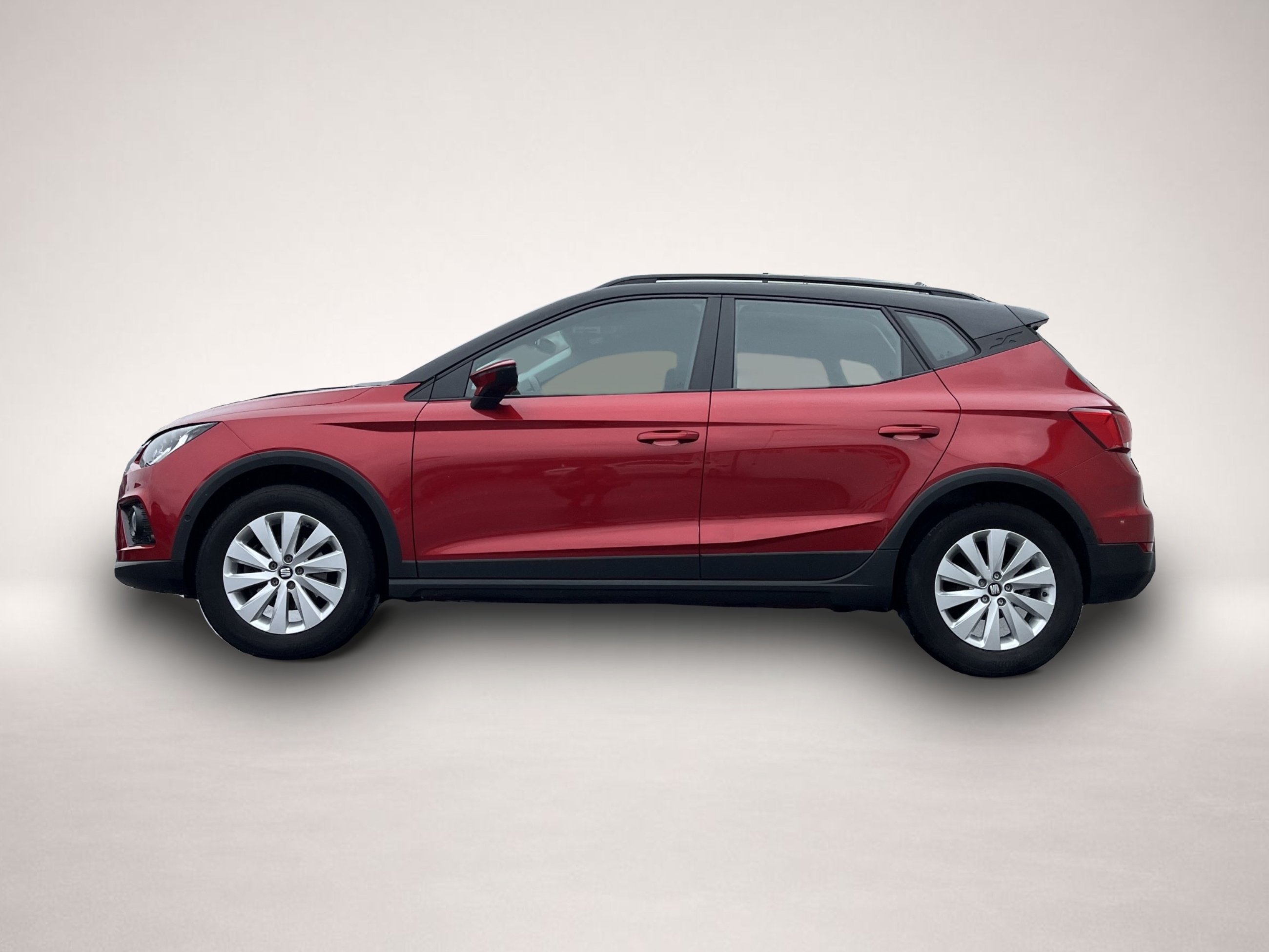 Seat Arona (05/2021, Benzin)