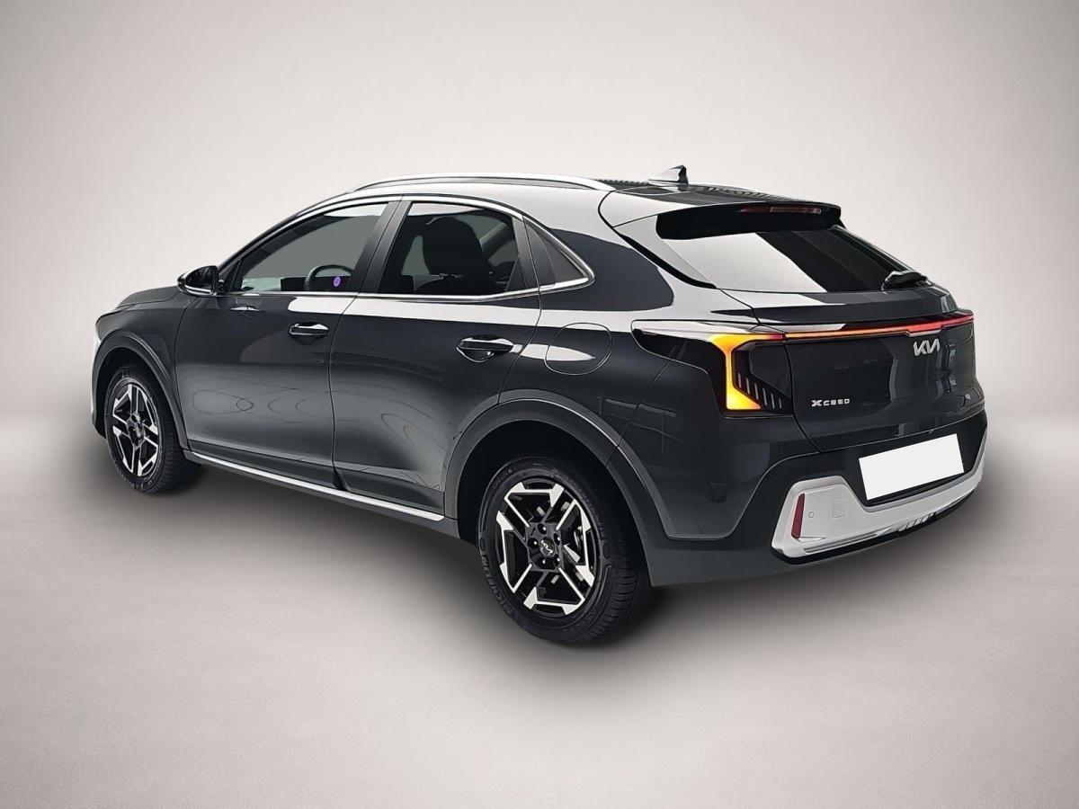 Kia XCeed, image 3 of 4