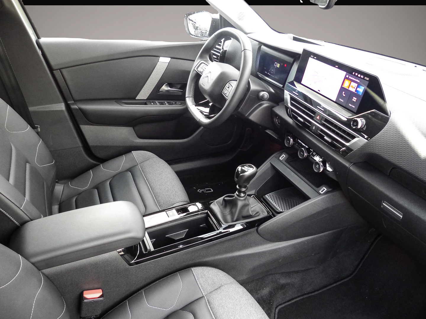 Citroen C4 (08/2023, Benzin)