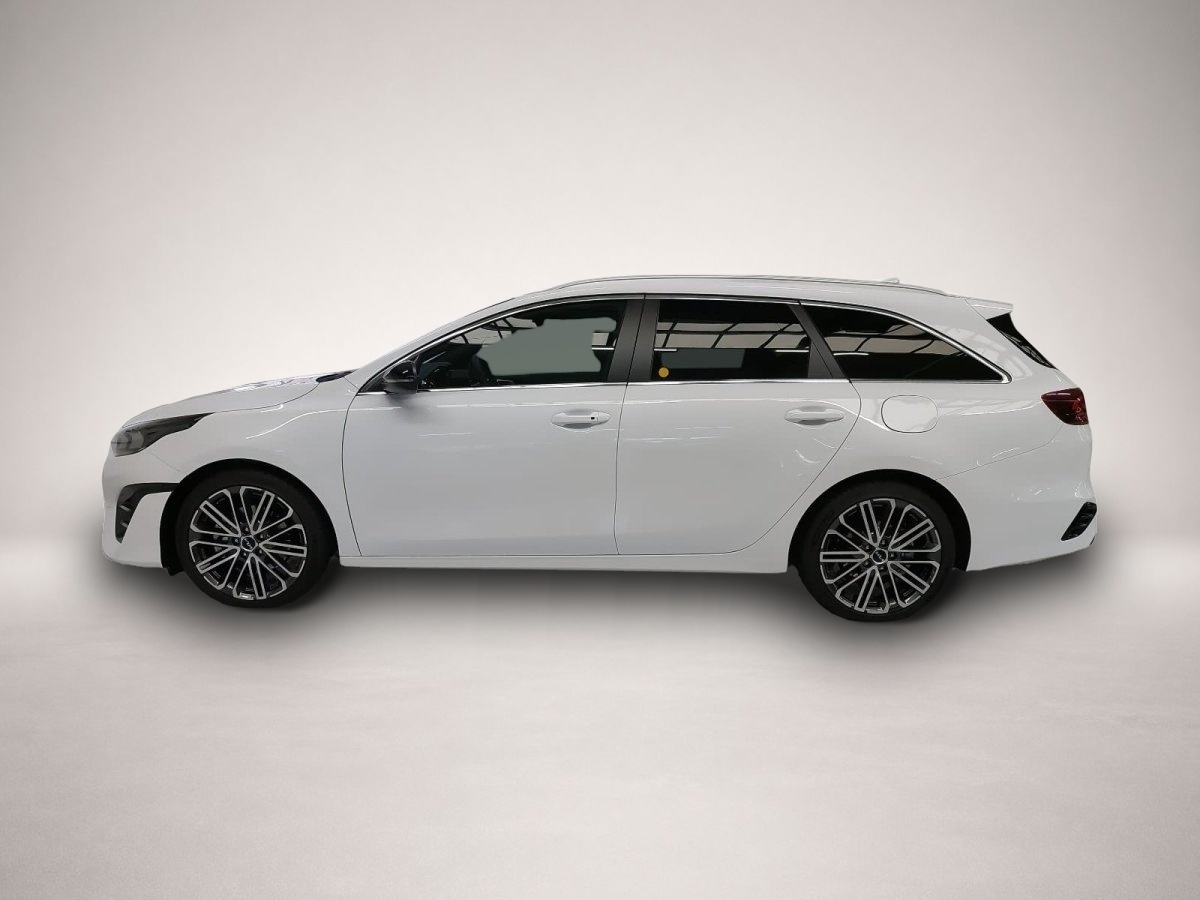 Kia cee'd, image 4 of 4