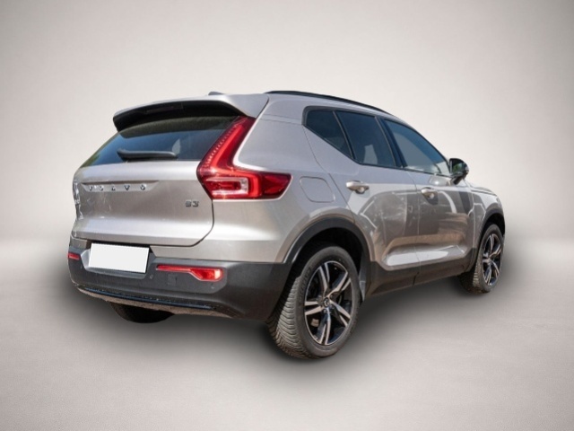 Volvo XC40 (12/2023, Benzin)