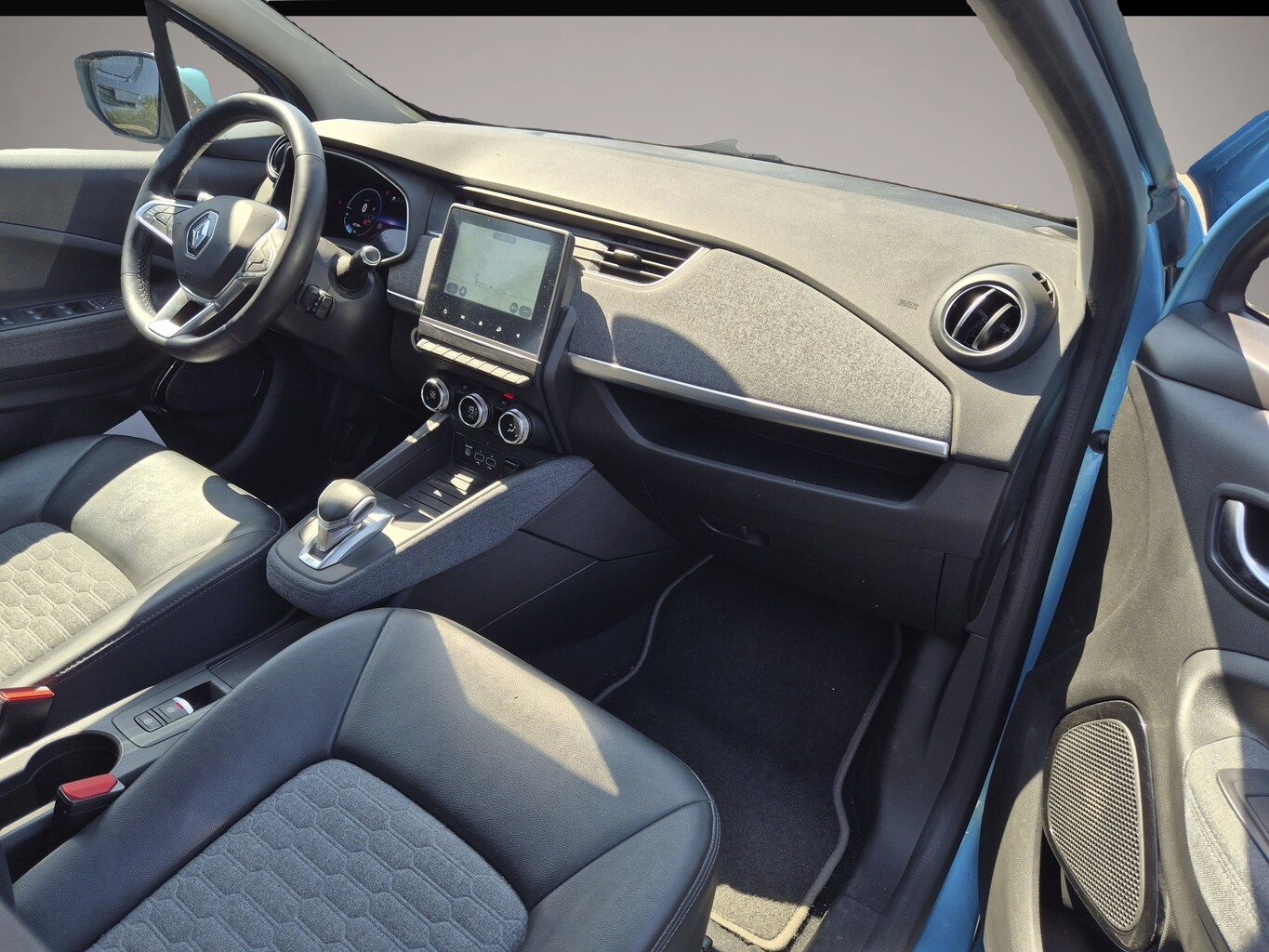 Renault ZOE (08/2022, ELECTRIC)