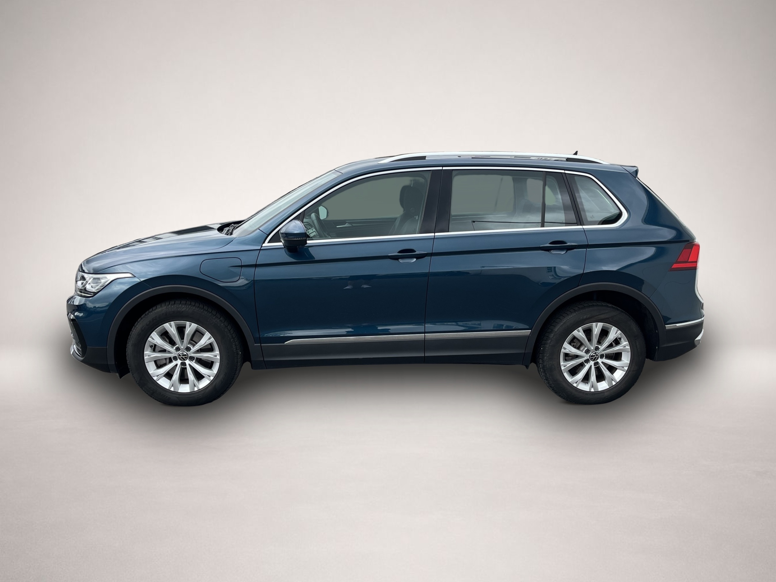 Volkswagen Tiguan (09/2021, Hybrid (Benzin/Elektro))