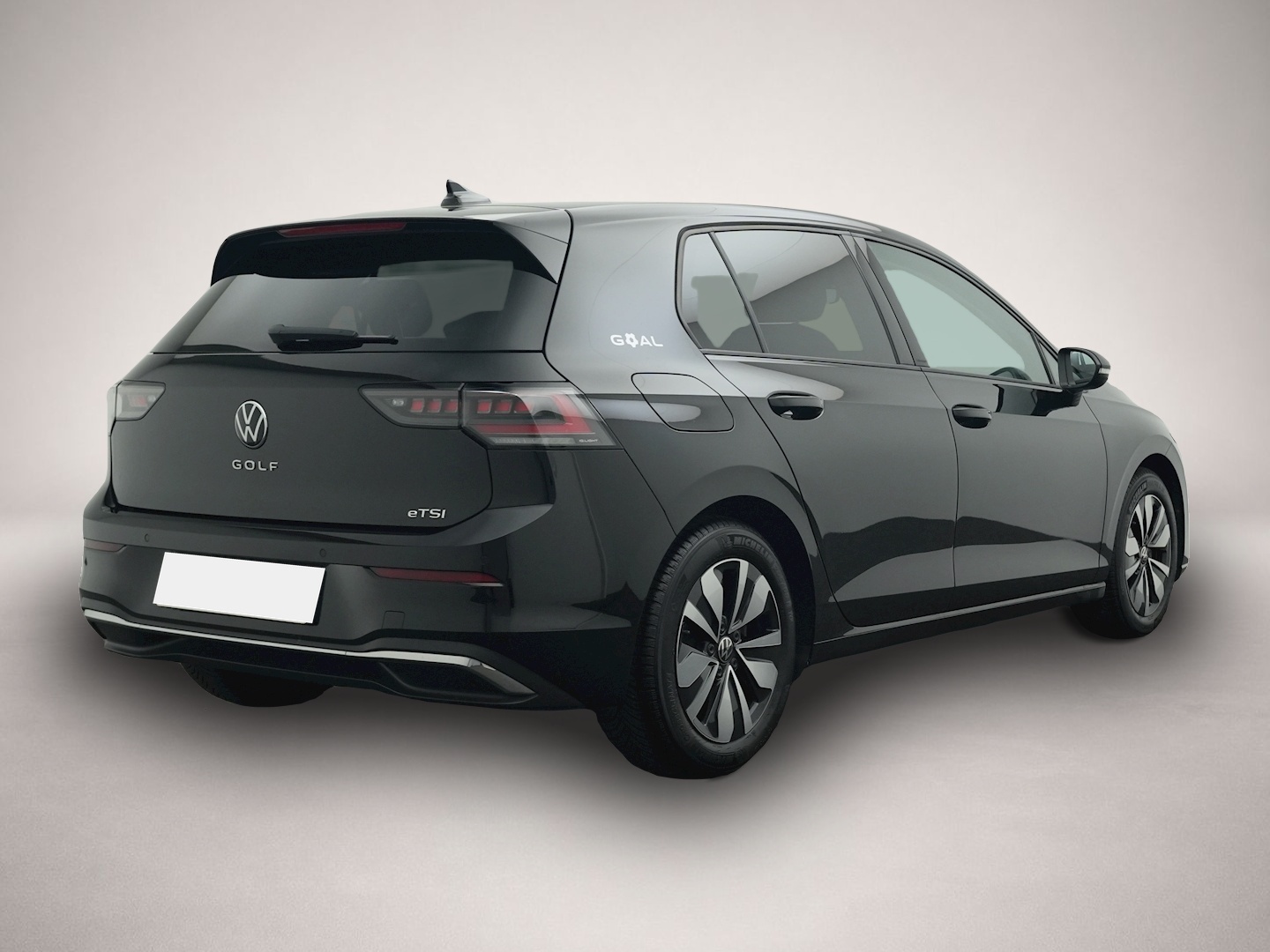 Volkswagen Golf (08/2025, Benzin)