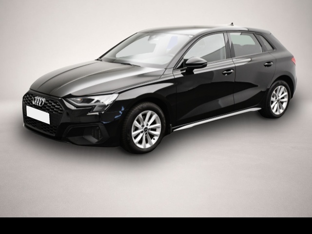 Audi A3 (09/2022, Benzin)