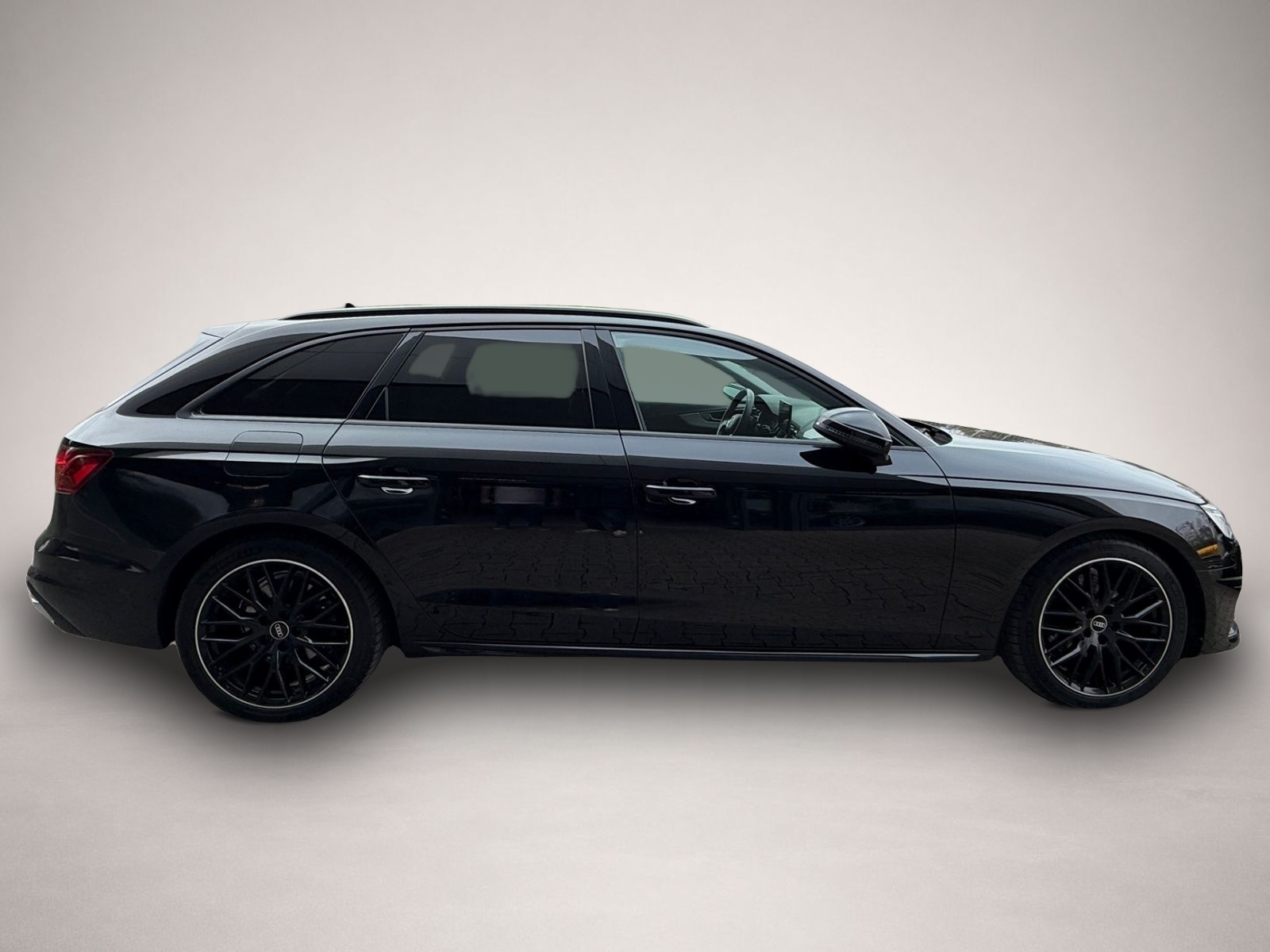 Audi A4 (02/2023, Diesel)