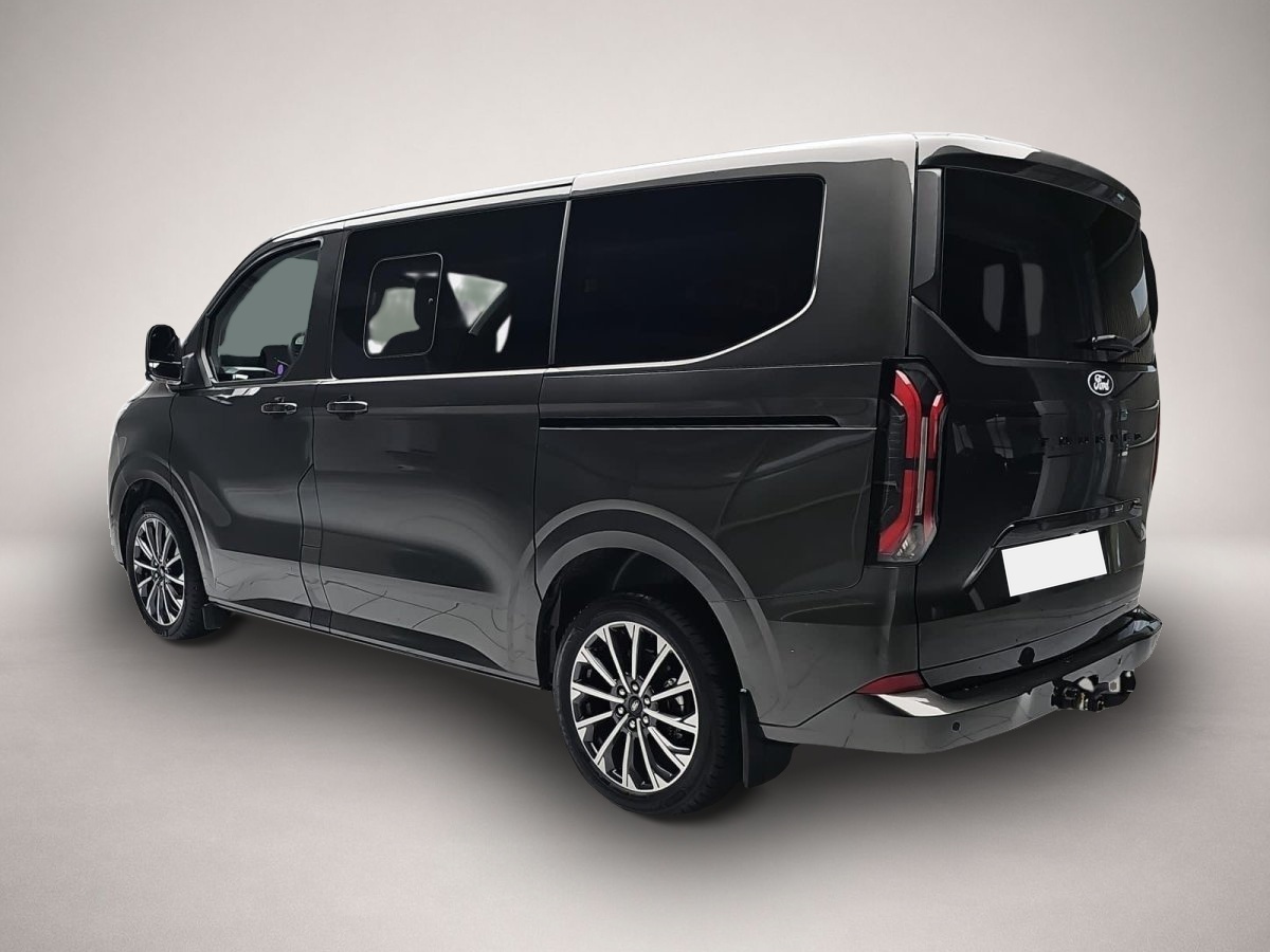Ford Tourneo Custom (04/2026, Diesel)