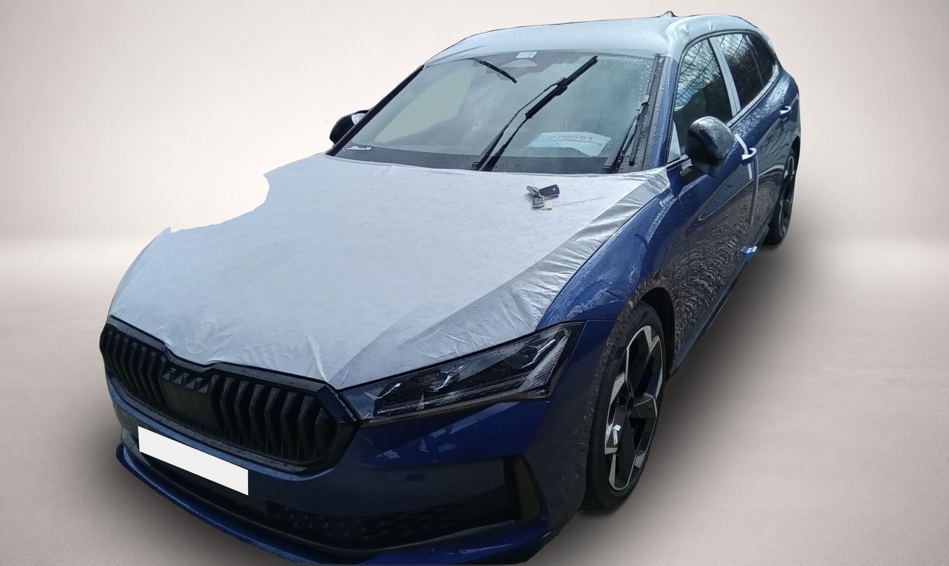 Skoda Superb (01/2026, Benzin)