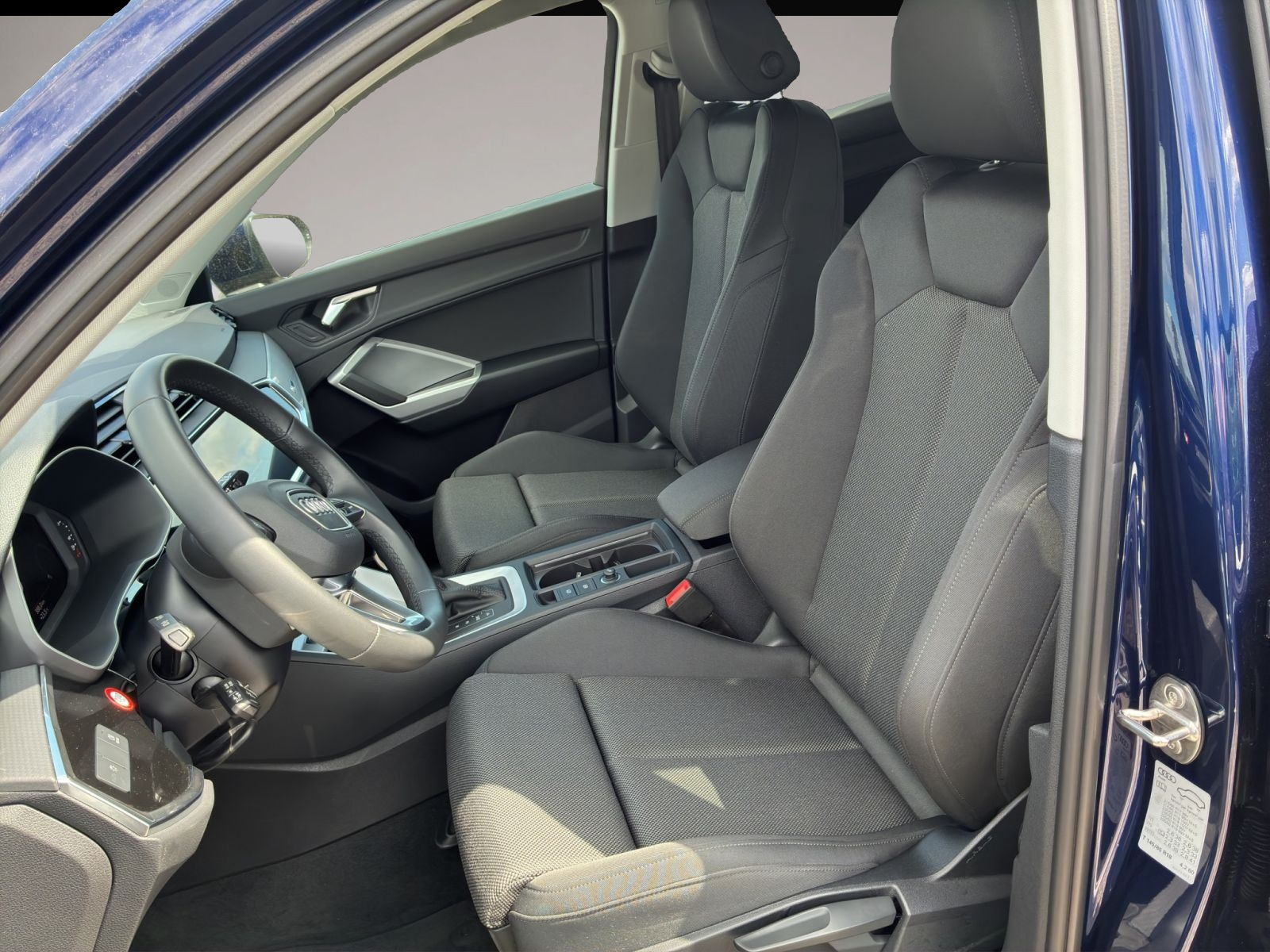 Audi Q3 (09/2025, Benzin)