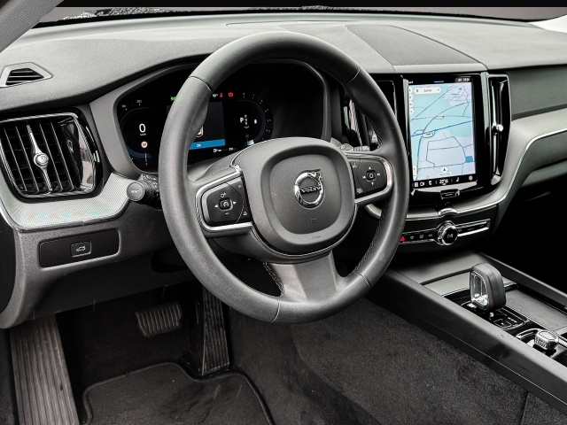 Volvo XC60 (01/2024, Benzin)