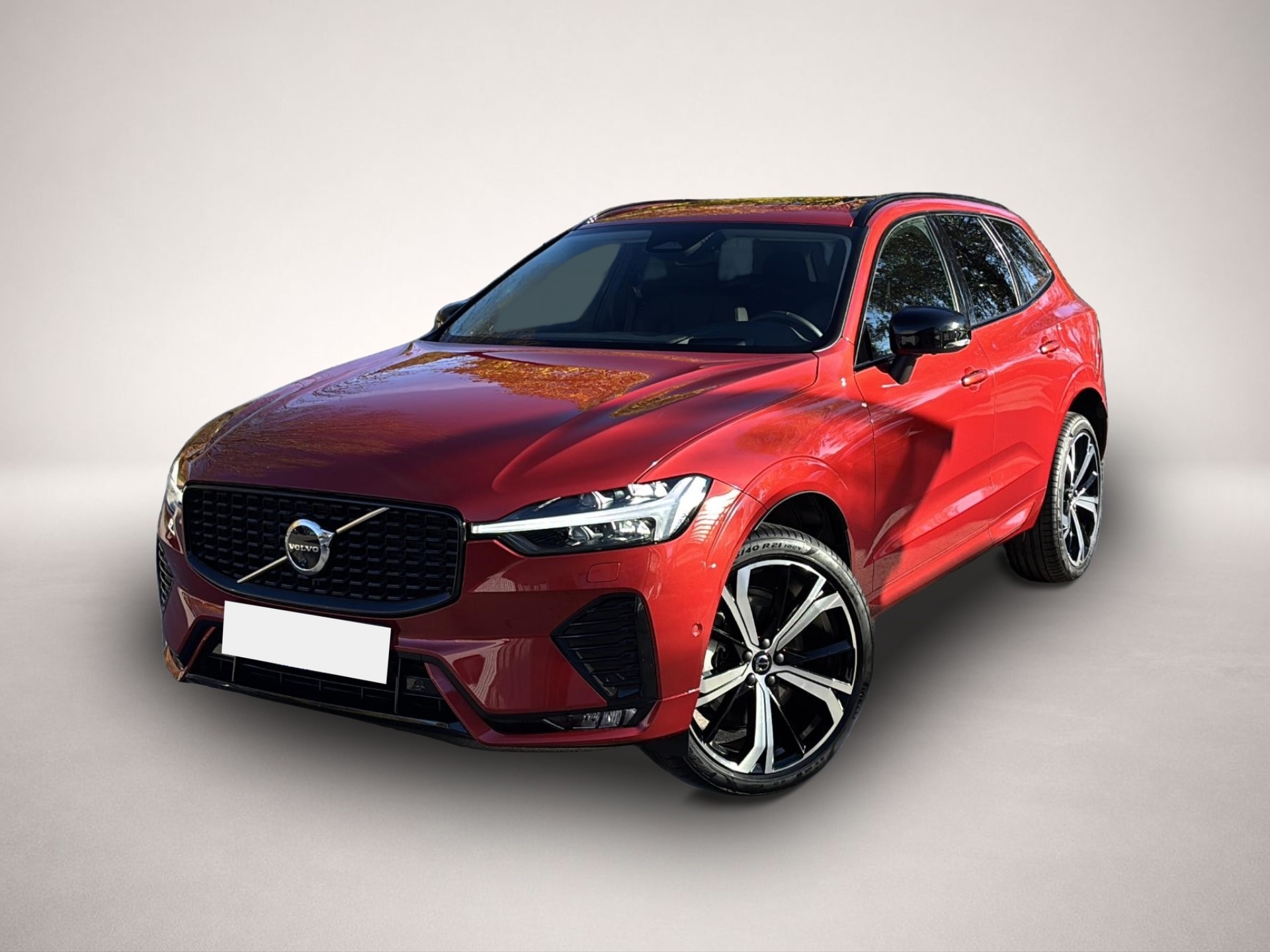 Volvo XC60 (02/2025, Benzin)