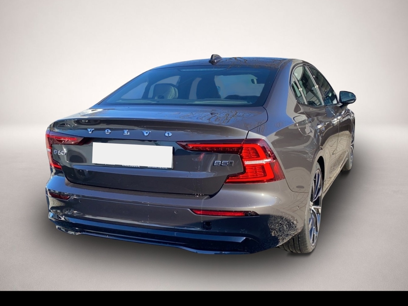 Volvo S60 (06/2025, Benzin)