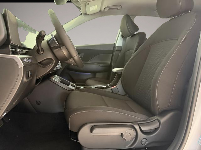 Hyundai KONA (04/2025, Benzin)