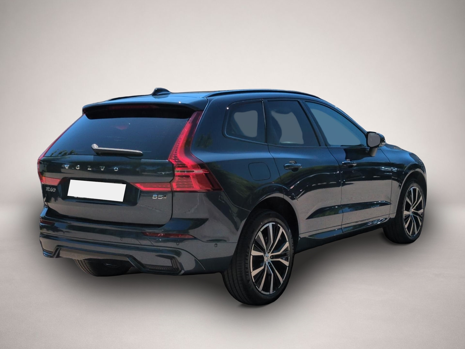 Volvo XC60 (05/2025, Benzin)