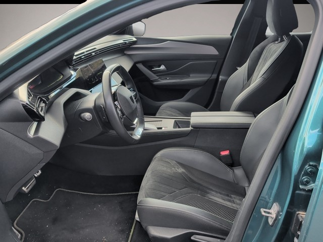 Peugeot 308 (11/2023, Benzin)