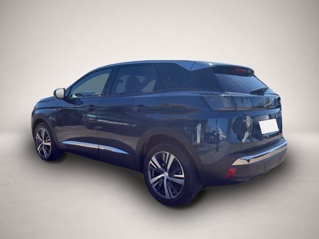 Peugeot 3008 (12/2023, Benzin)