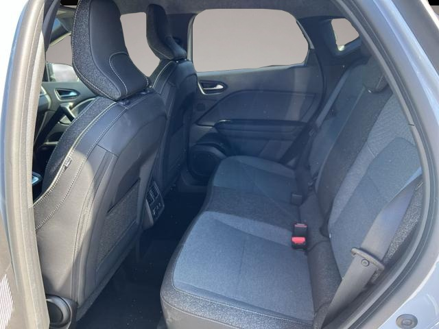 Renault Captur (06/2025, Benzin)