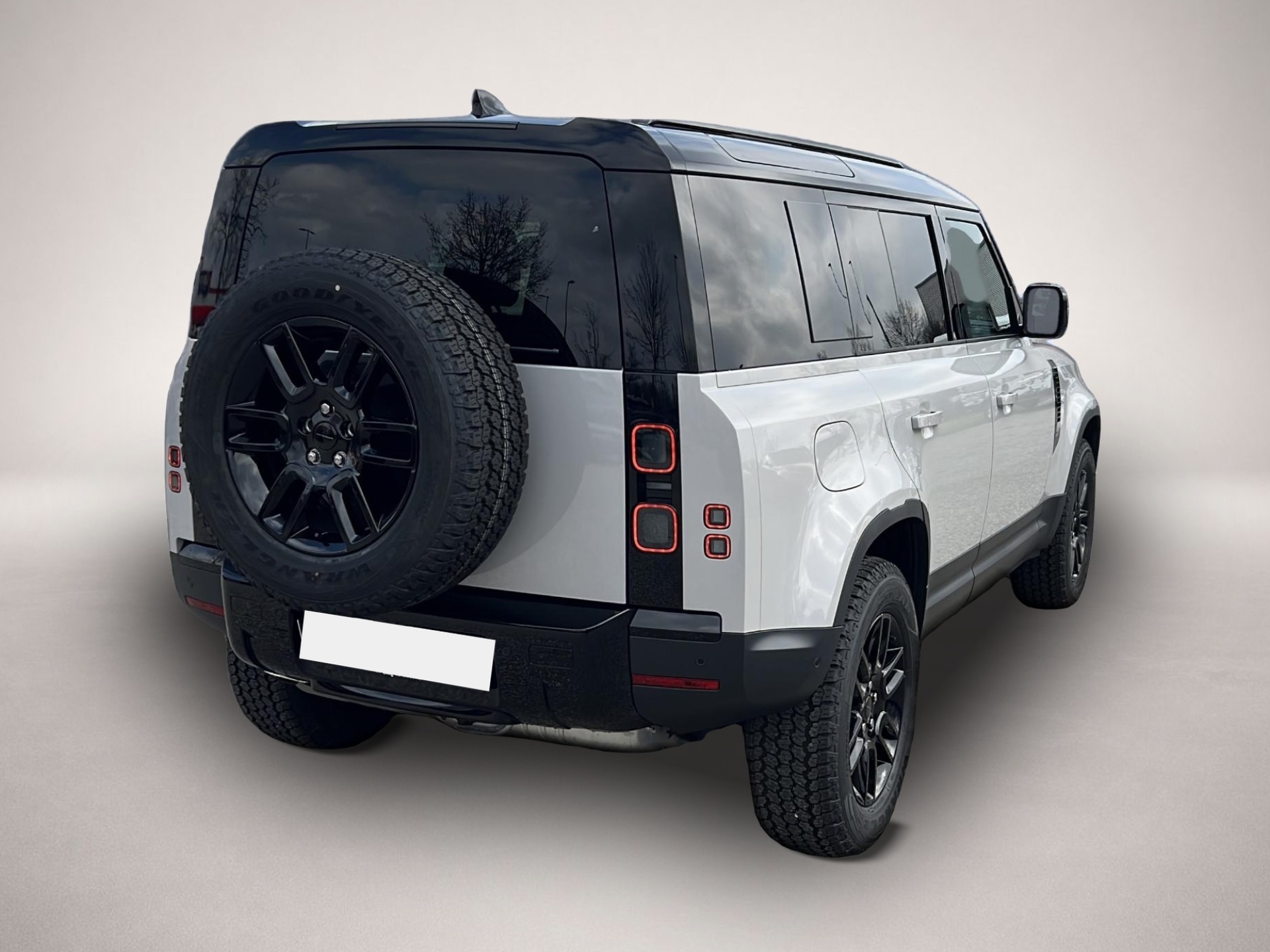 Land-Rover Defender (03/2026, Diesel)