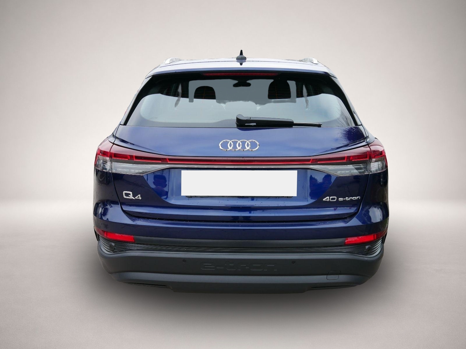 Audi Q4 (05/2023, ELECTRIC)