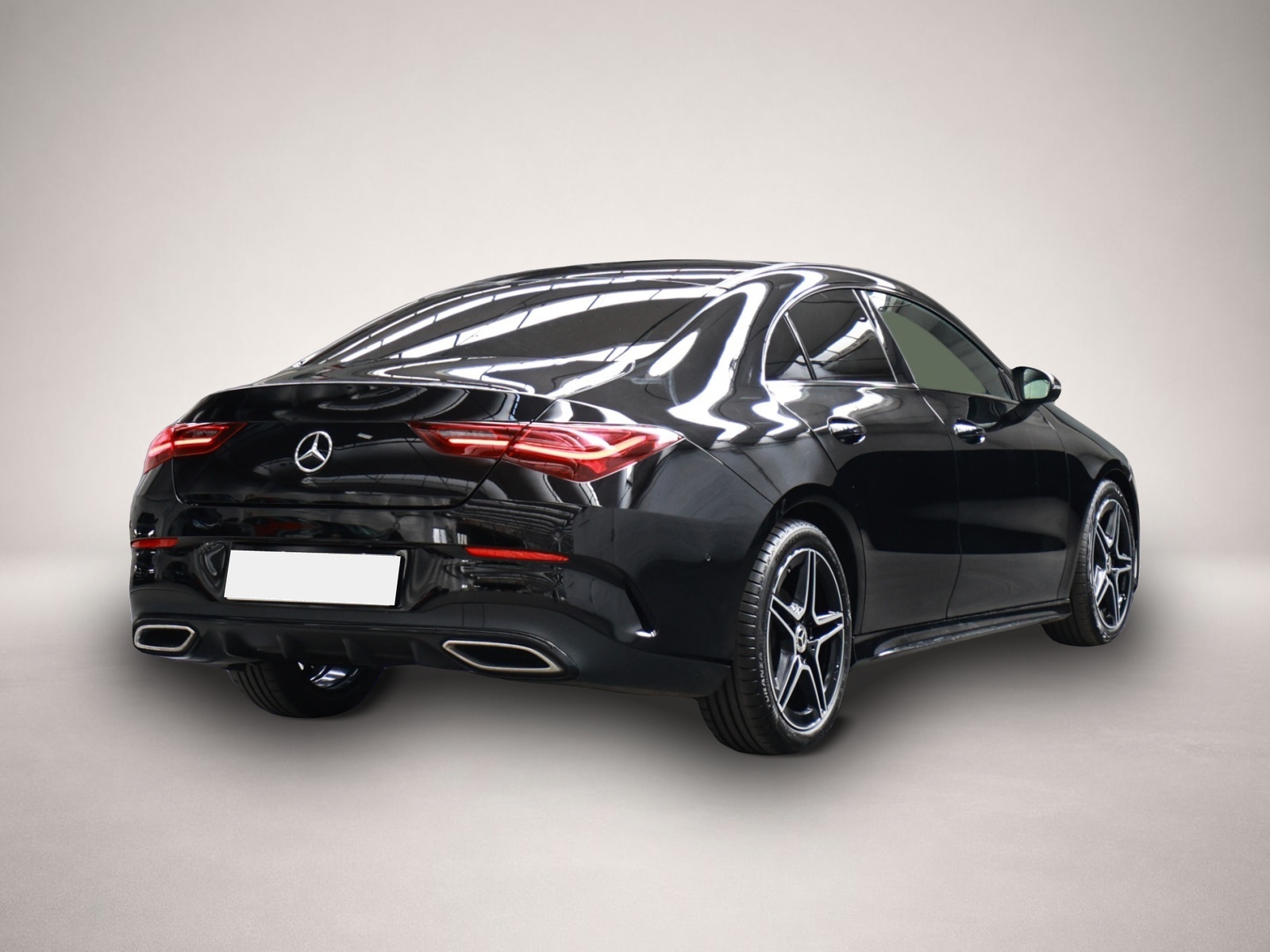 Mercedes-Benz CLA 180 (01/2025, Benzin)