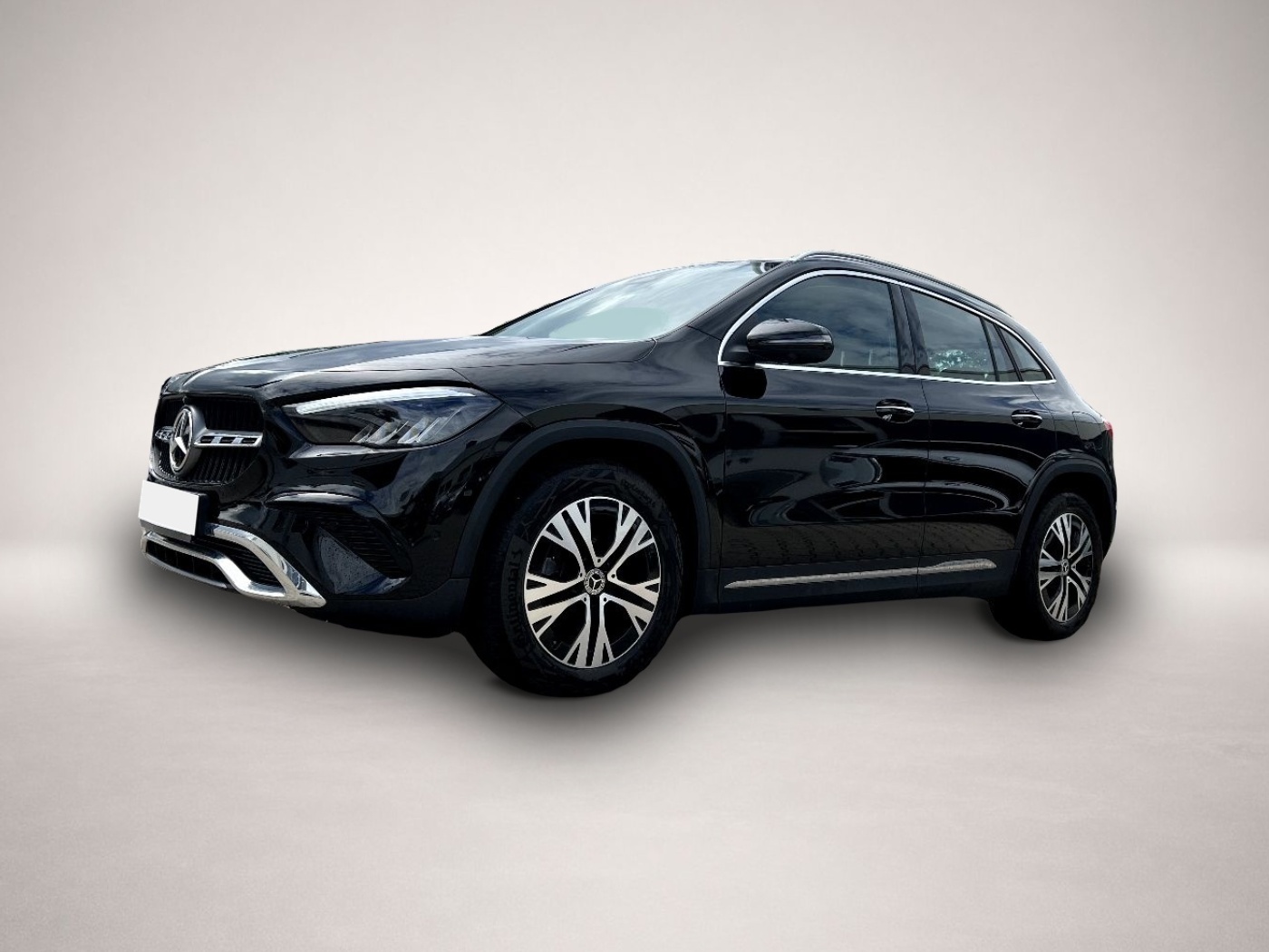Mercedes-Benz GLA 200 (01/2025, Benzin)