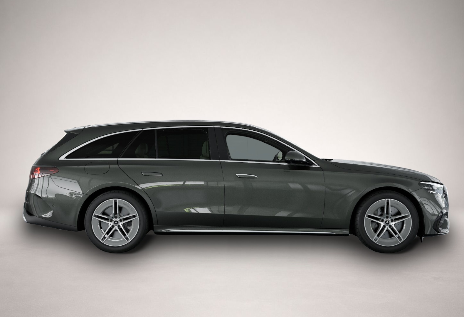Mercedes-Benz E 300 (08/2025, Hybrid (Diesel/Elektro))