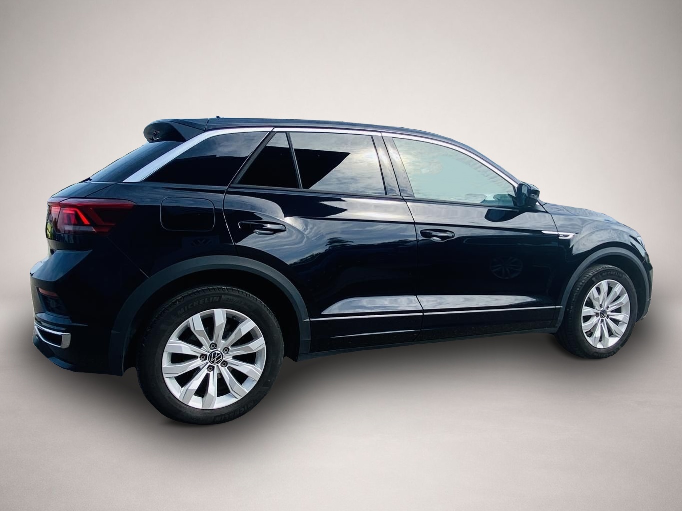 Volkswagen T-Roc (04/2022, )