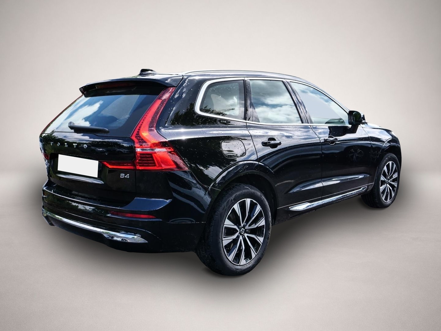 Volvo XC60 (04/2023, Benzin)