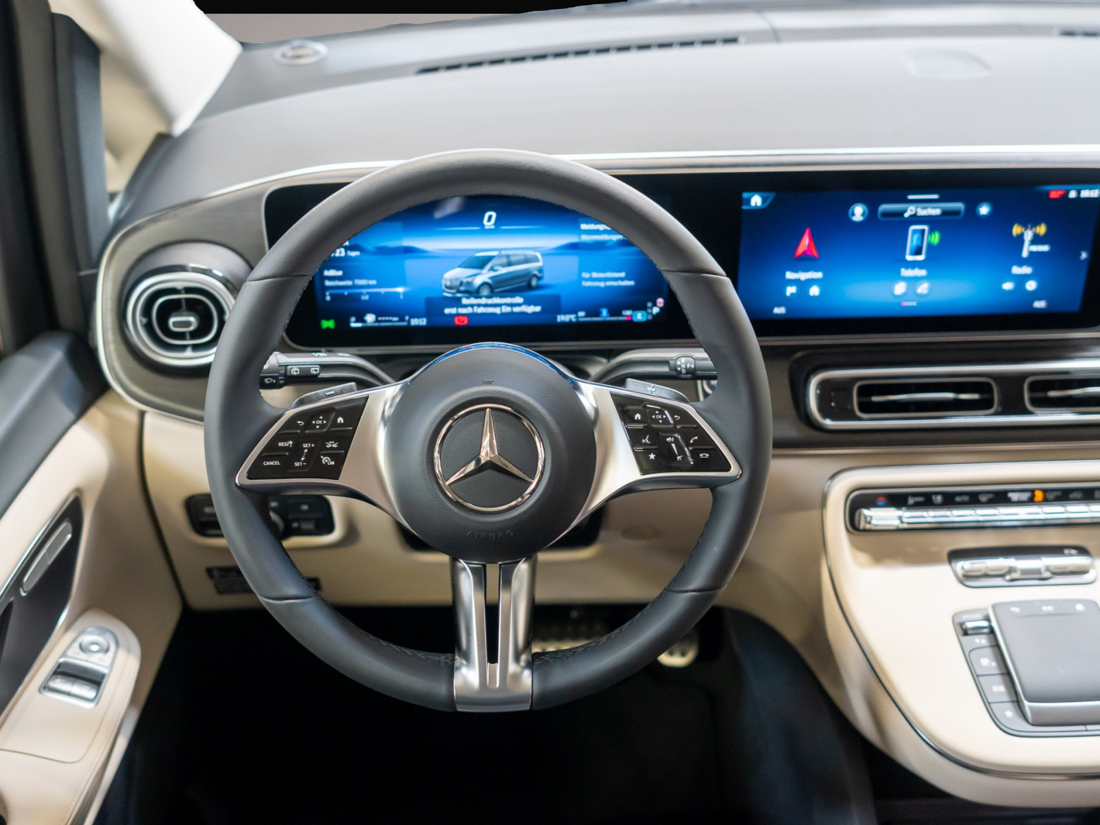 Mercedes-Benz V 300 (03/2026, Diesel)