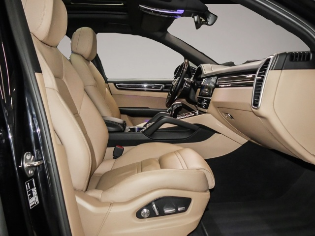 Porsche Cayenne (05/2018, )