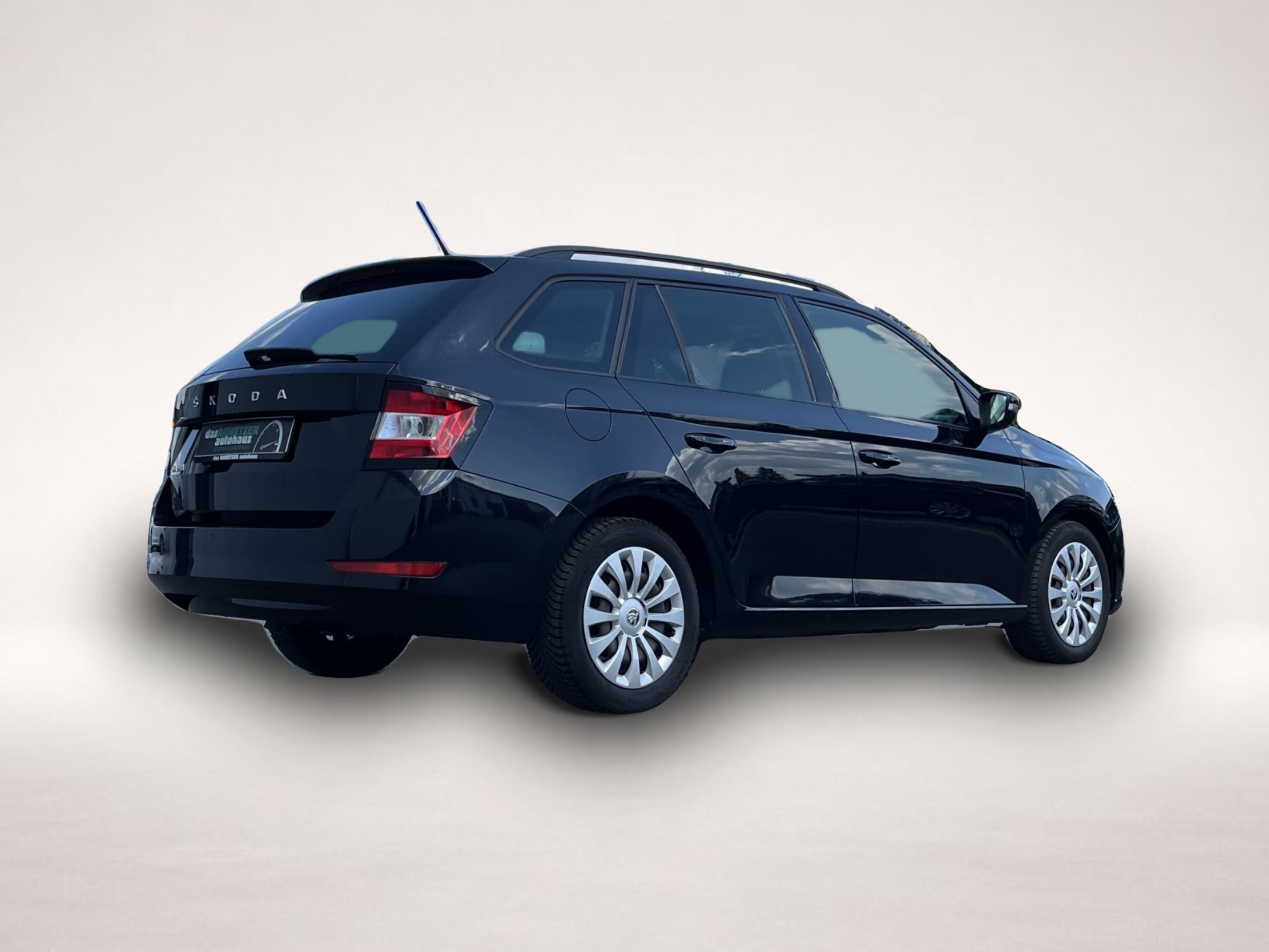 Skoda Fabia (06/2022, Benzin)