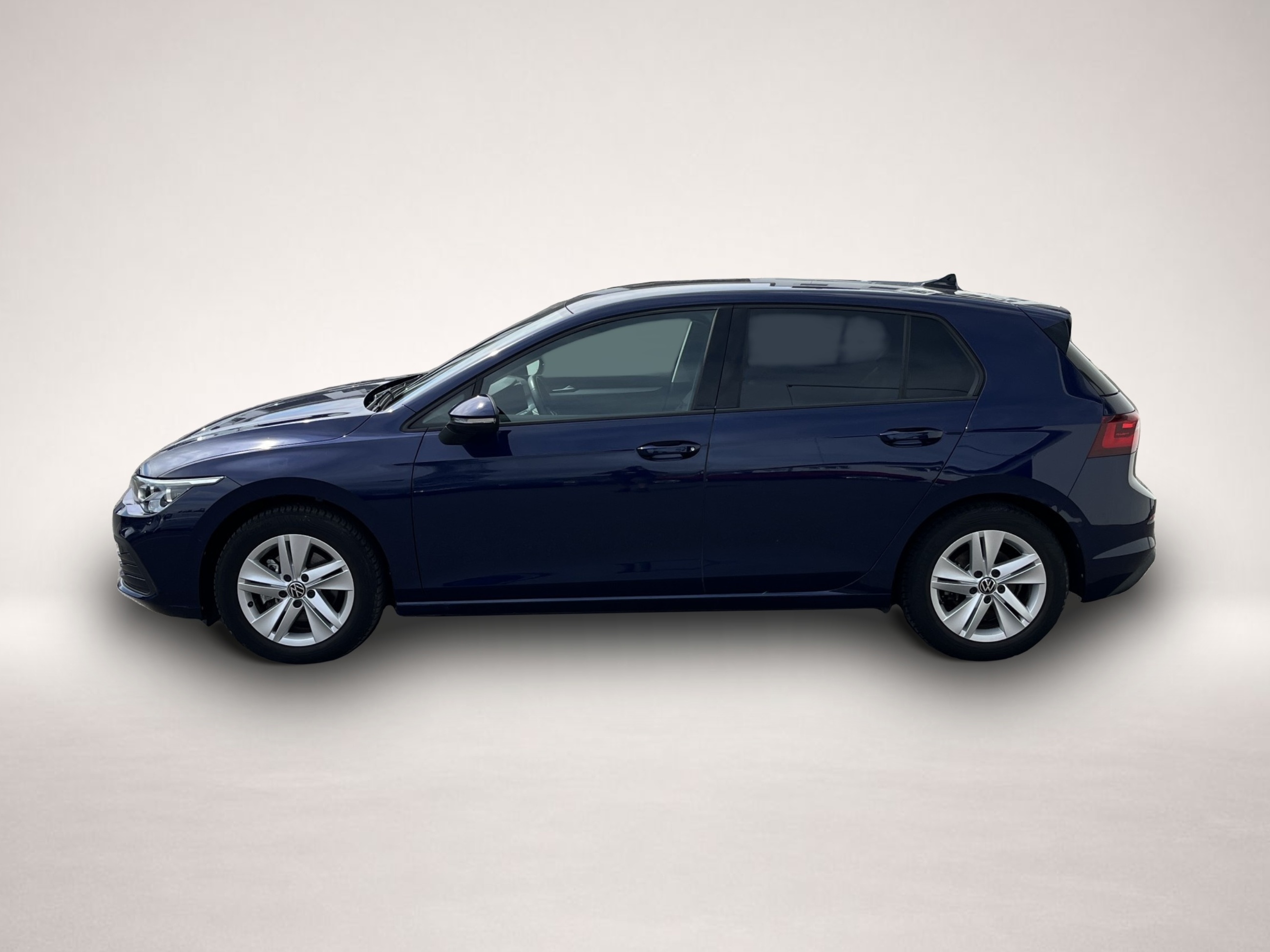Volkswagen Golf (04/2021, Benzin)