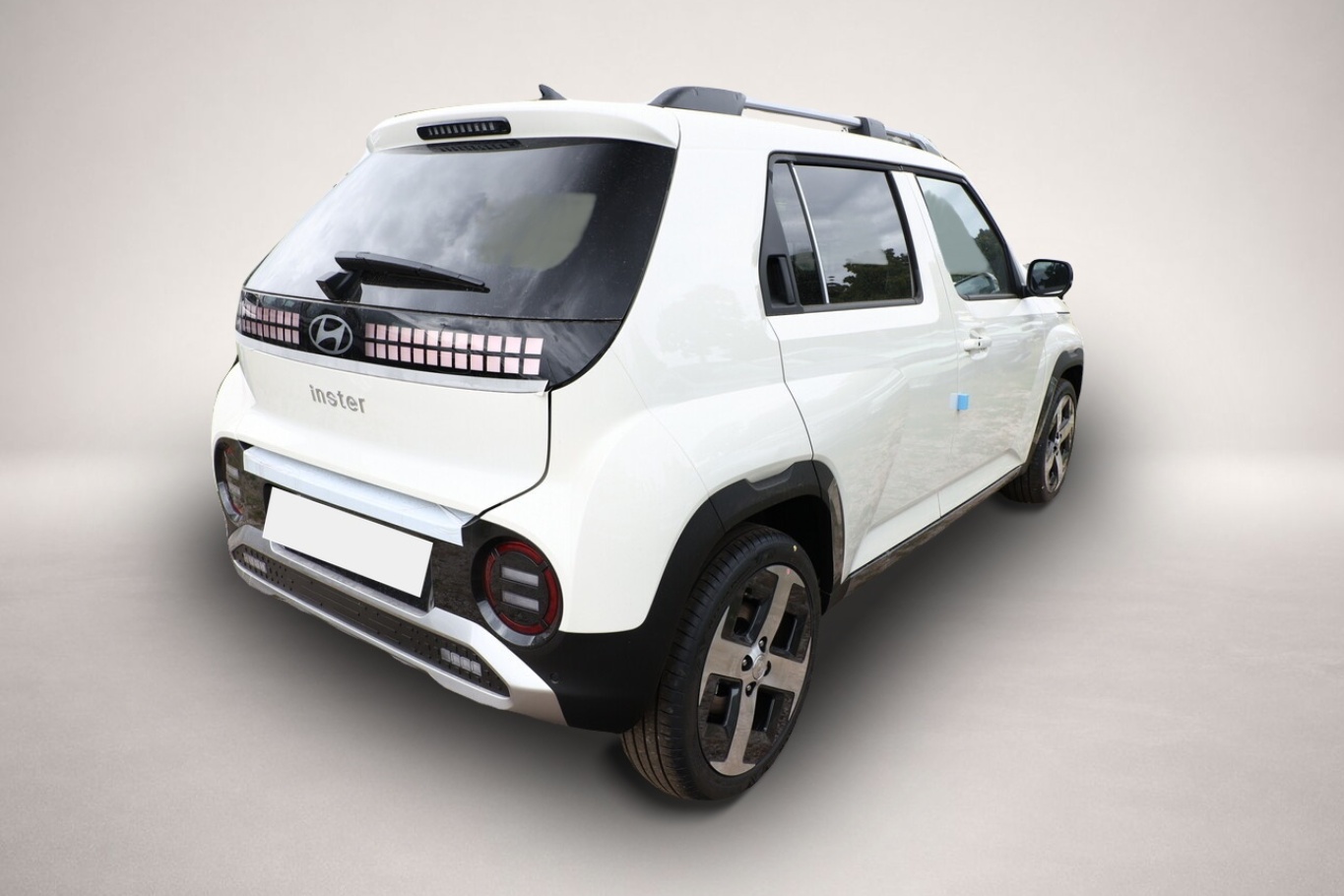 Hyundai INSTER (06/2026, ELECTRIC)