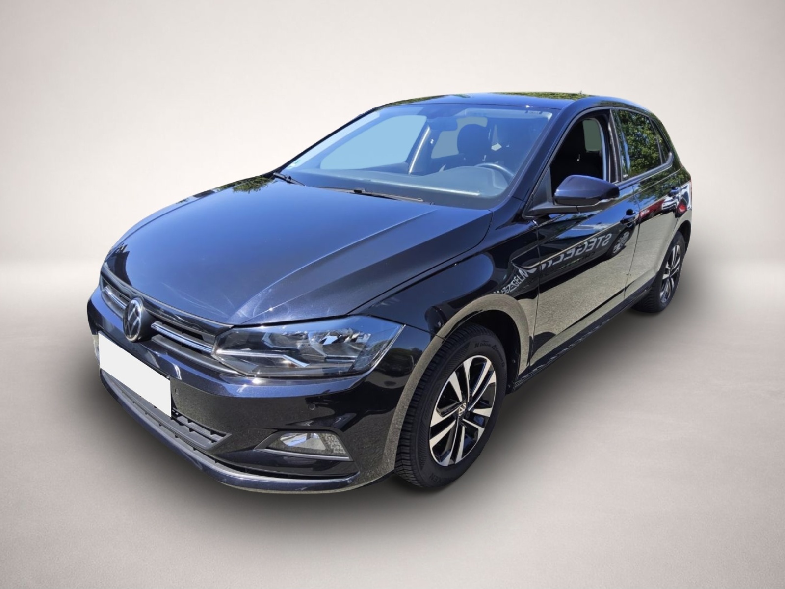 Volkswagen Polo (11/2020, Benzin)