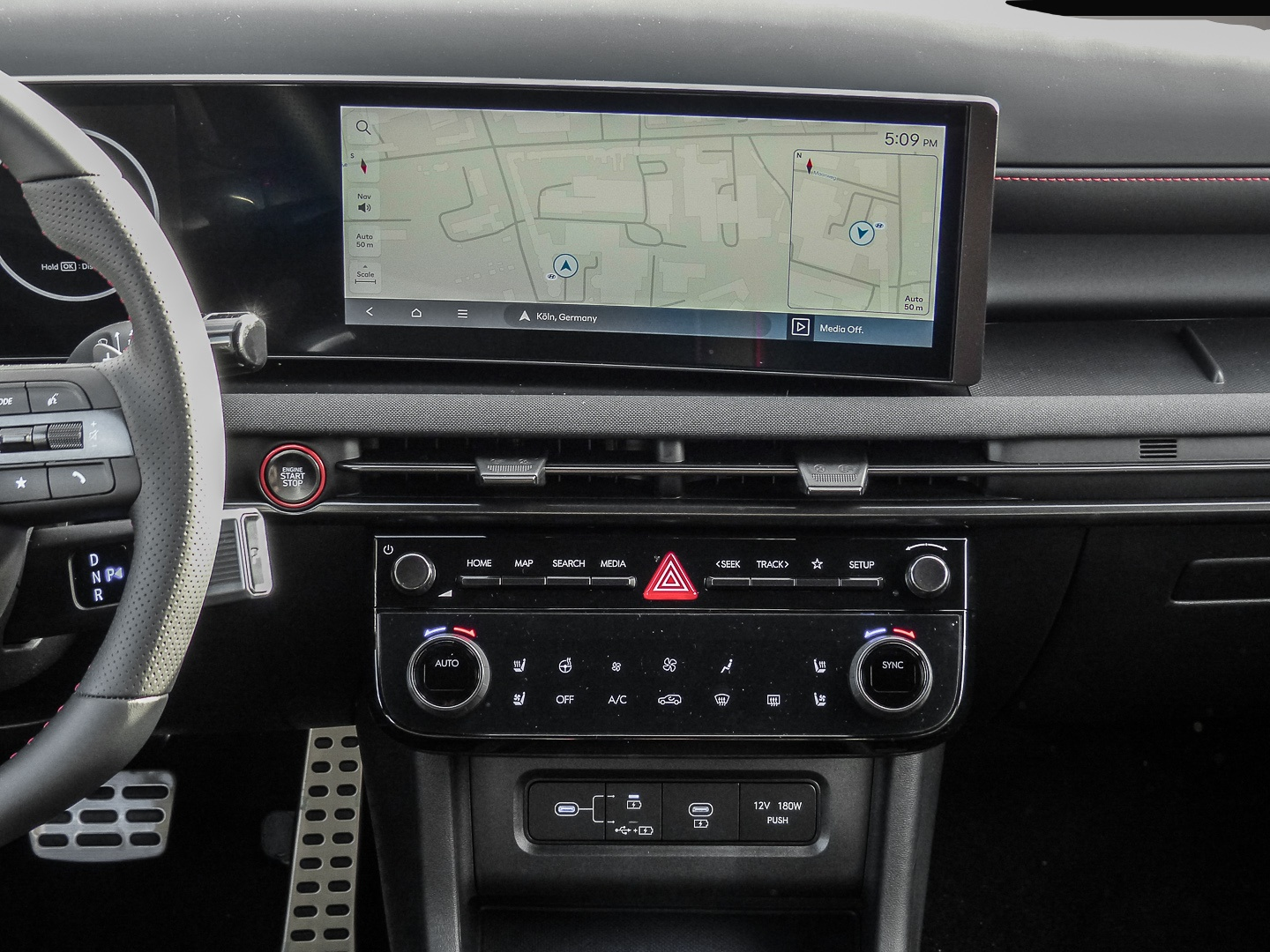 Hyundai TUCSON (05/2026, Benzin)