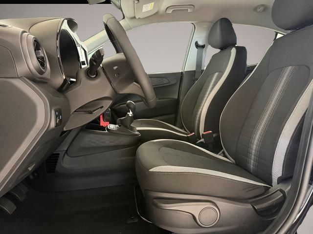 Hyundai i10 (11/2025, Benzin)