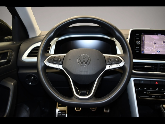 Volkswagen T-Roc (11/2024, )