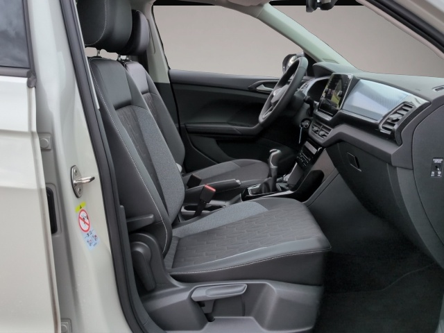 Volkswagen T-Cross (02/2025, Benzin)