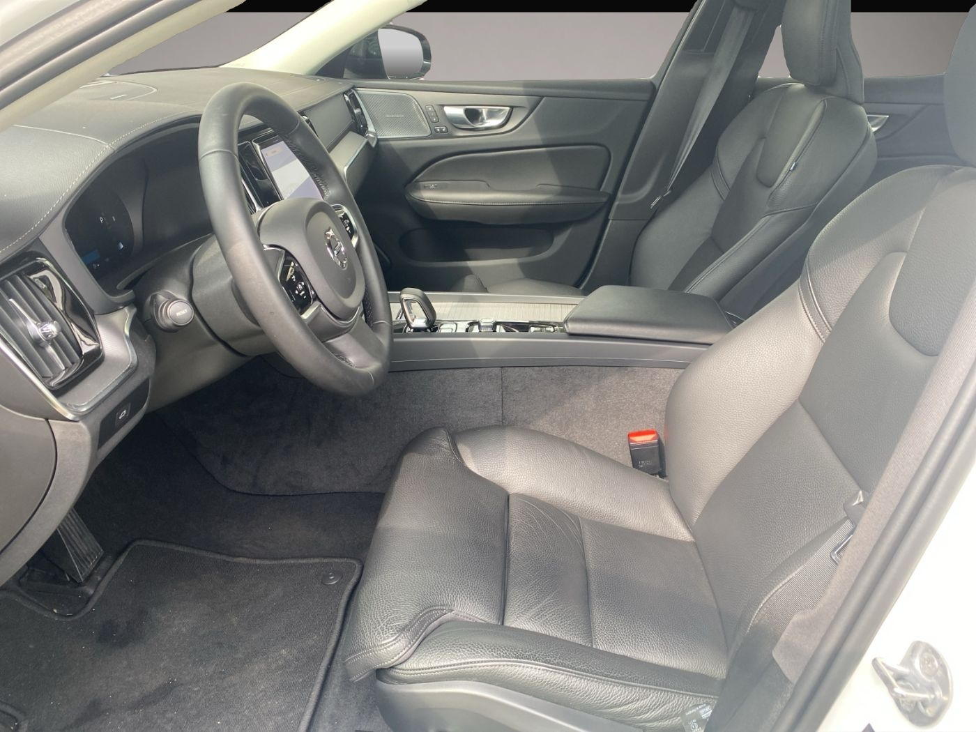 Volvo S60 (12/2023, Benzin)