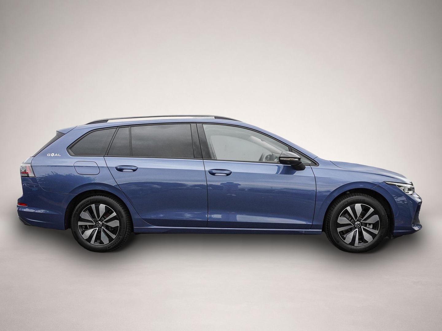 Volkswagen Golf (08/2025, )
